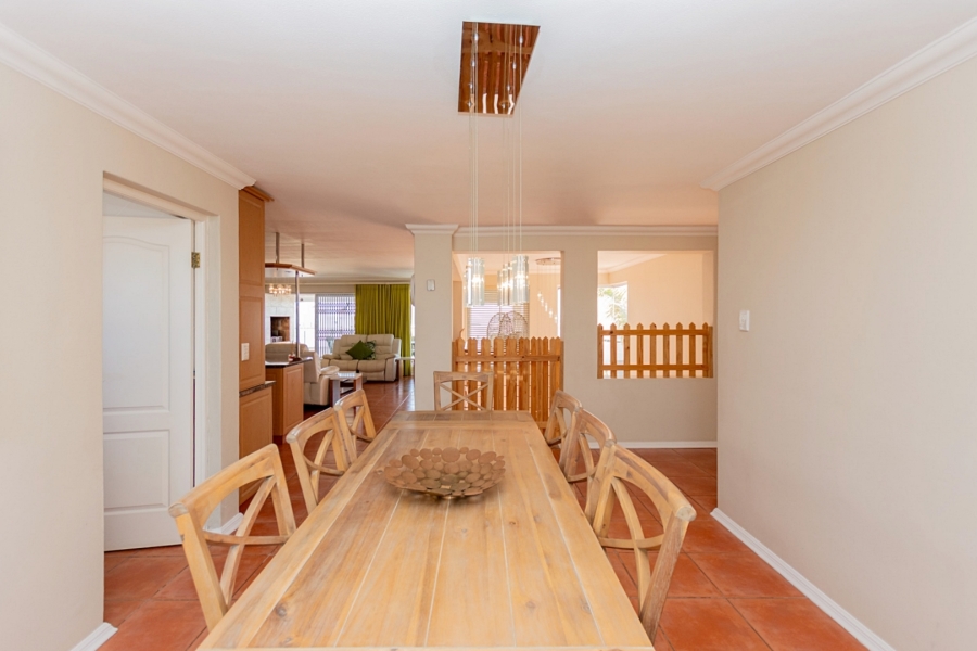 5 Bedroom Property for Sale in Waterfront Western Cape